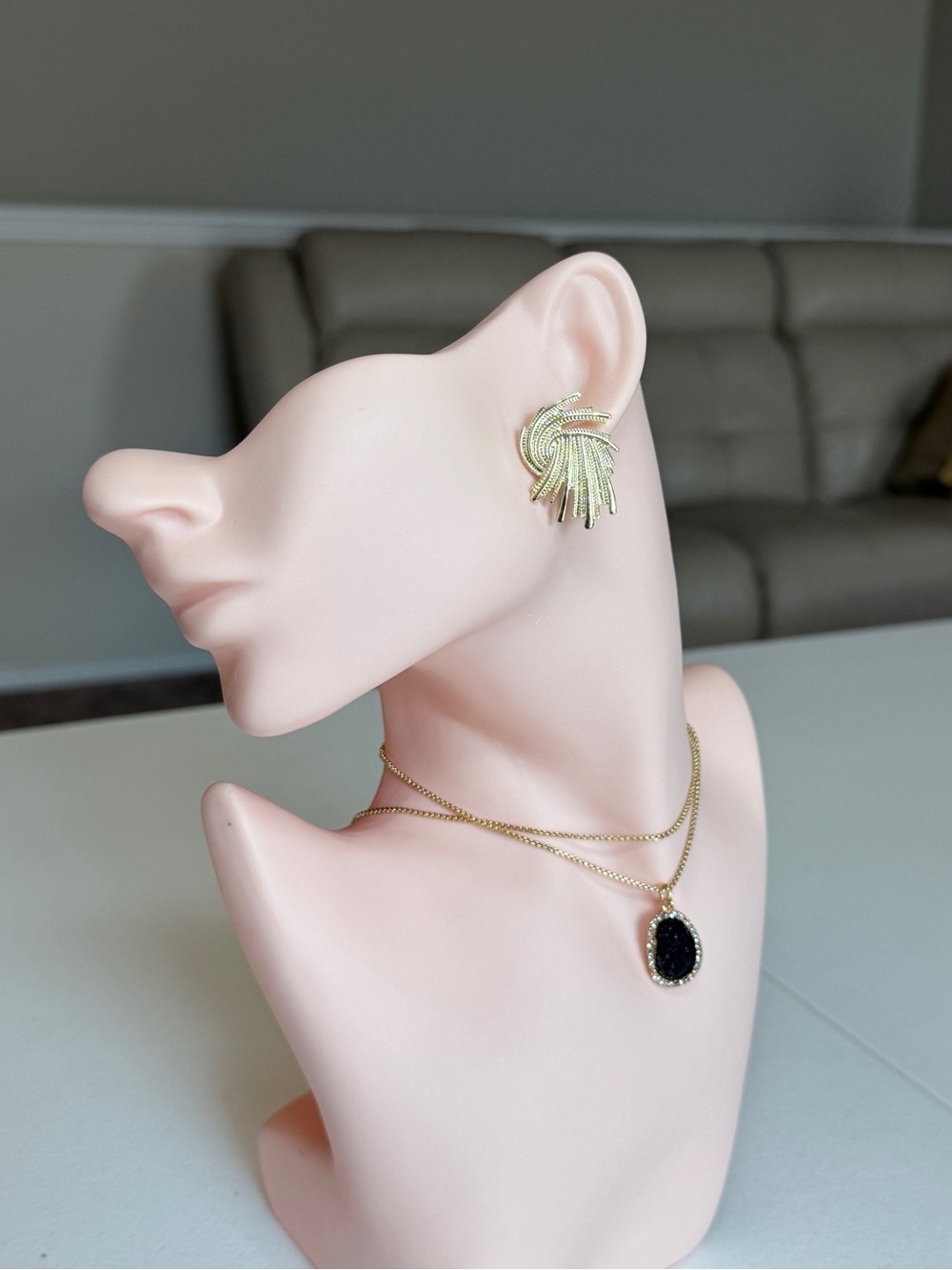 Gold Fan Cluster Stud Earrings - Gold Tone Women Jewelry